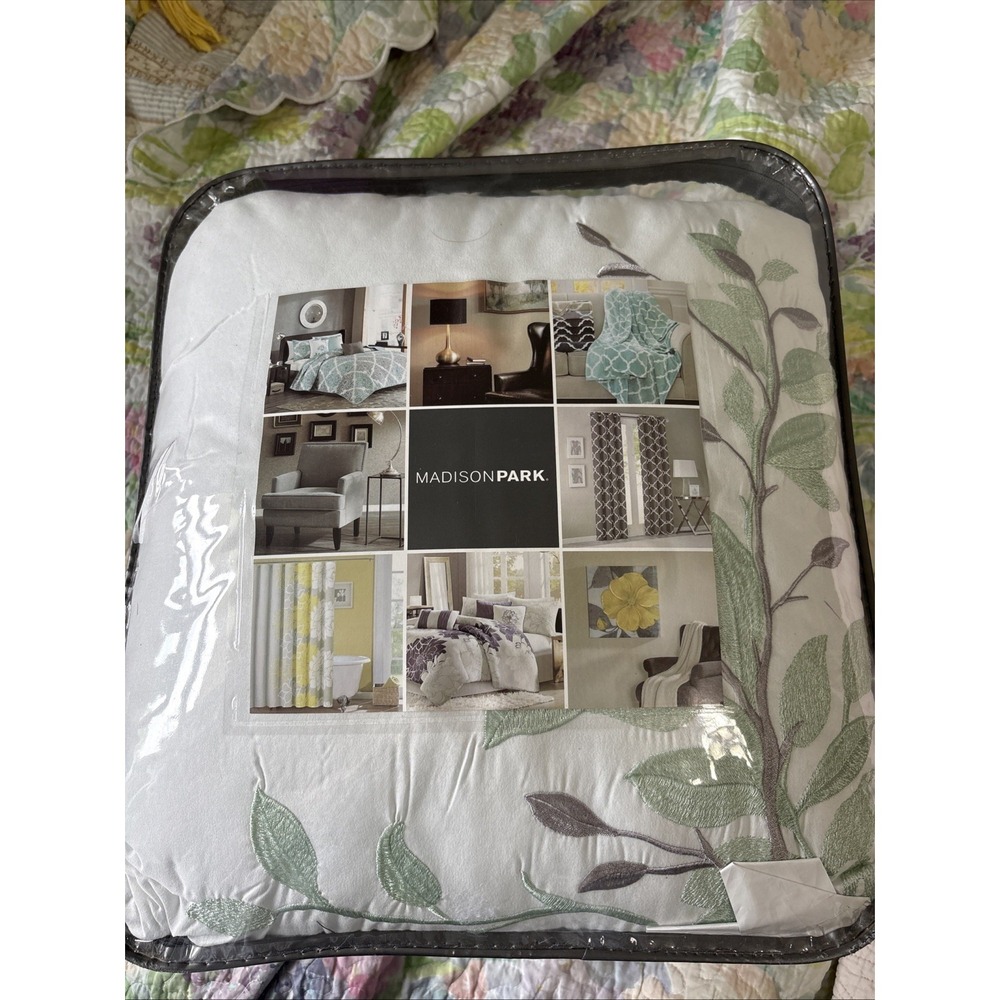 Madison Park Claire 6 Piece Daybed Cover Set 1 Bed Cover Bedskirt Pillow 3 Shams